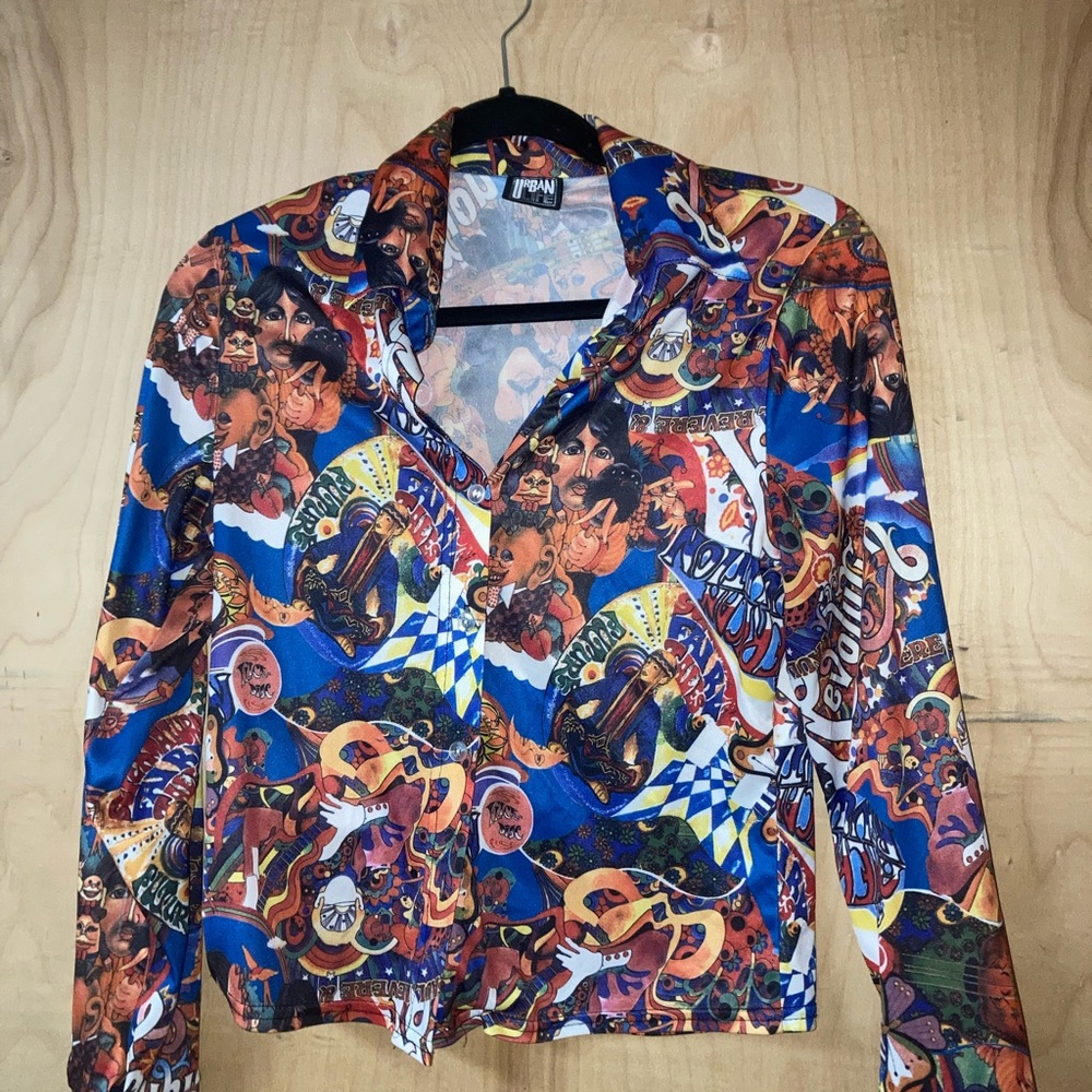 Vintage 70’s BEATLES Button up top